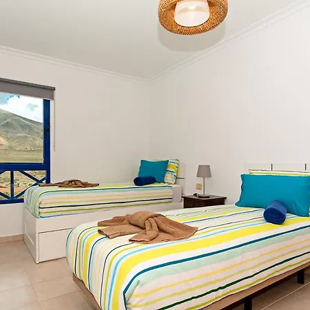 3Br Villa - Private Heated Pool & Parking Playa Blanca (Lanzarote)